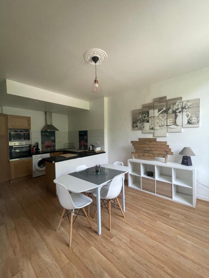 Le Chateau Emile Loubet - Appartement Entier La Begude-de-Mazenc Ngoại thất bức ảnh